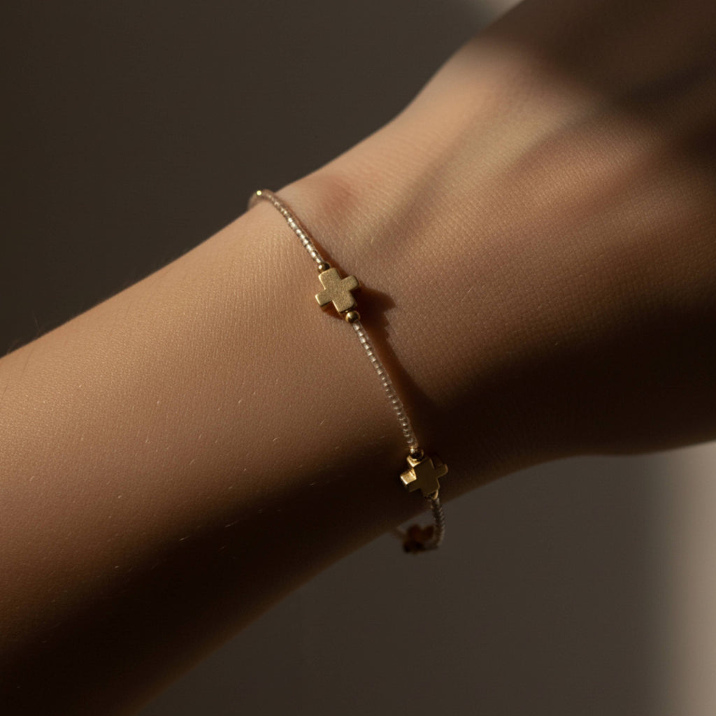 Lenny & Eva: Faith Beaded Cross Bangle