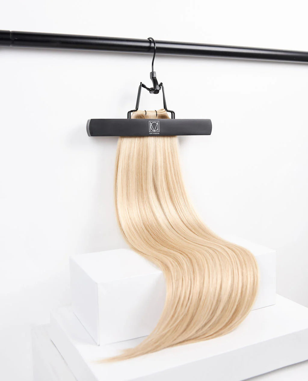 Beach Blonde - Genius Weft - 18 Inch