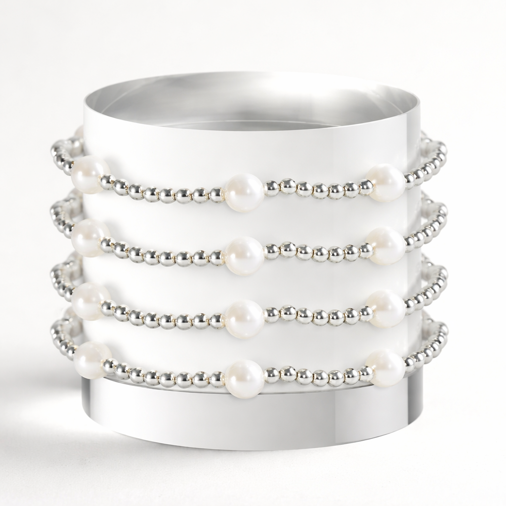 Lenny & Eva: Silver Dot Beaded Bracelet with Pearls